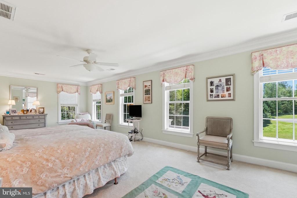 6277 GRIFFINSBURG RD, BOSTON, Virginia 22713, 4 Bedrooms Bedrooms, ,4 BathroomsBathrooms,Residential,14,6277 GRIFFINSBURG RD,VACU2013376 MLS # VACU2013376