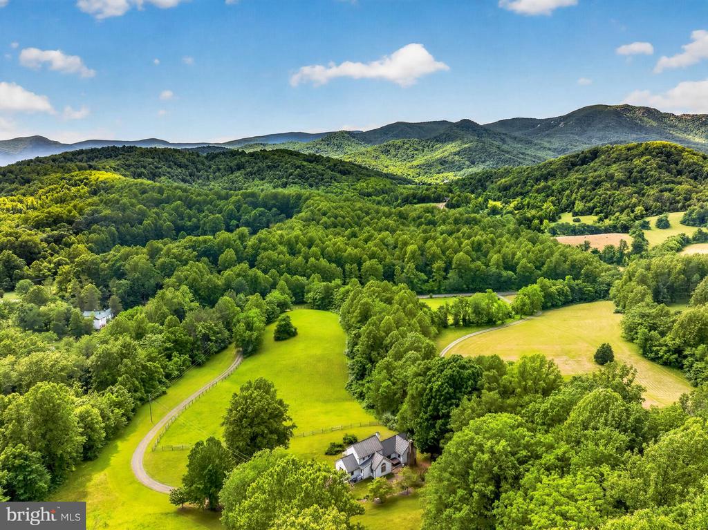 4028 S F T VALLEY RD, ETLAN, Virginia 22719, 5 Bedrooms Bedrooms, ,5 BathroomsBathrooms,Residential,14,4028 S F T VALLEY RD,VAMA2002818 MLS # VAMA2002818 4028 S F T VALLEY RD, ETLAN, Virginia 22719, 5 Bedrooms Bedrooms, ,5 BathroomsBathrooms,Residential,14,4028 S F T VALLEY RD,VAMA2002818 MLS # VAMA2002818