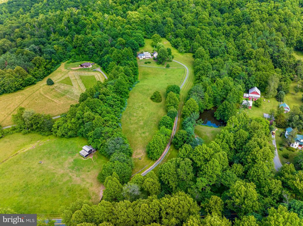 4028 S F T VALLEY RD, ETLAN, Virginia 22719, 5 Bedrooms Bedrooms, ,5 BathroomsBathrooms,Residential,14,4028 S F T VALLEY RD,VAMA2002818 MLS # VAMA2002818 4028 S F T VALLEY RD, ETLAN, Virginia 22719, 5 Bedrooms Bedrooms, ,5 BathroomsBathrooms,Residential,14,4028 S F T VALLEY RD,VAMA2002818 MLS # VAMA2002818