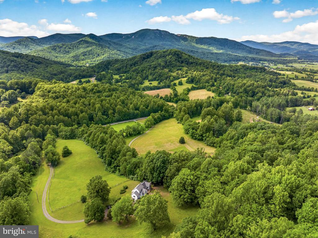 4028 S F T VALLEY RD, ETLAN, Virginia 22719, 5 Bedrooms Bedrooms, ,5 BathroomsBathrooms,Residential,14,4028 S F T VALLEY RD,VAMA2002818 MLS # VAMA2002818 4028 S F T VALLEY RD, ETLAN, Virginia 22719, 5 Bedrooms Bedrooms, ,5 BathroomsBathrooms,Residential,14,4028 S F T VALLEY RD,VAMA2002818 MLS # VAMA2002818