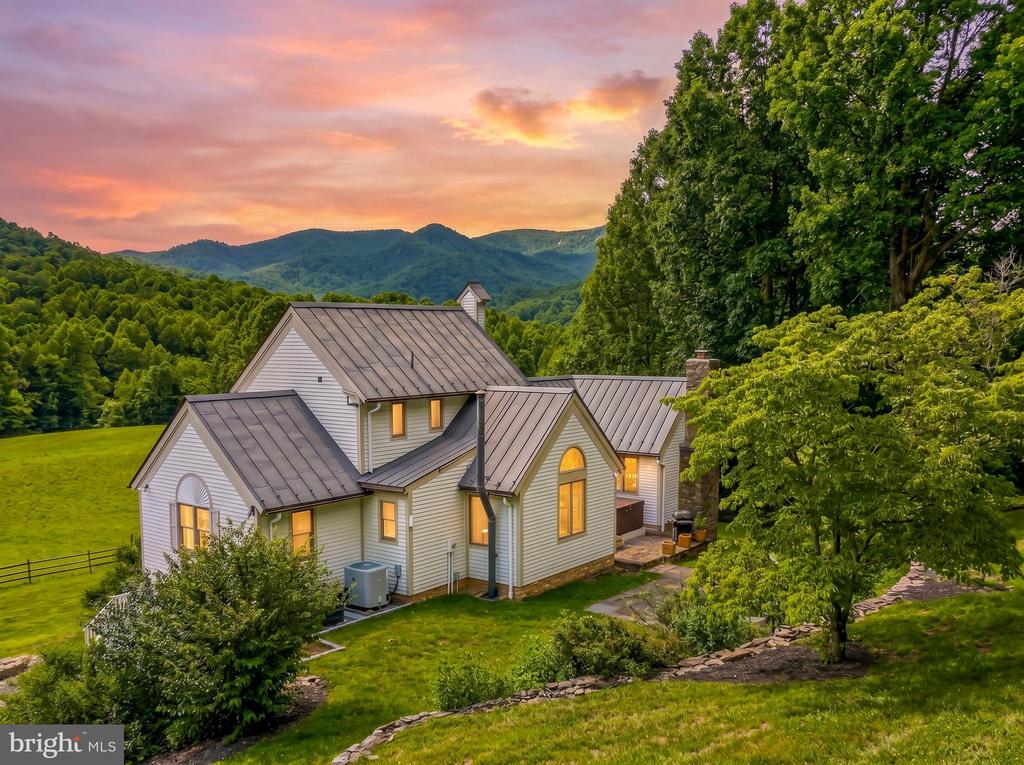 4028 S F T VALLEY RD, ETLAN, Virginia 22719, 5 Bedrooms Bedrooms, ,5 BathroomsBathrooms,Residential,14,4028 S F T VALLEY RD,VAMA2002818 MLS # VAMA2002818 4028 S F T VALLEY RD, ETLAN, Virginia 22719, 5 Bedrooms Bedrooms, ,5 BathroomsBathrooms,Residential,14,4028 S F T VALLEY RD,VAMA2002818 MLS # VAMA2002818