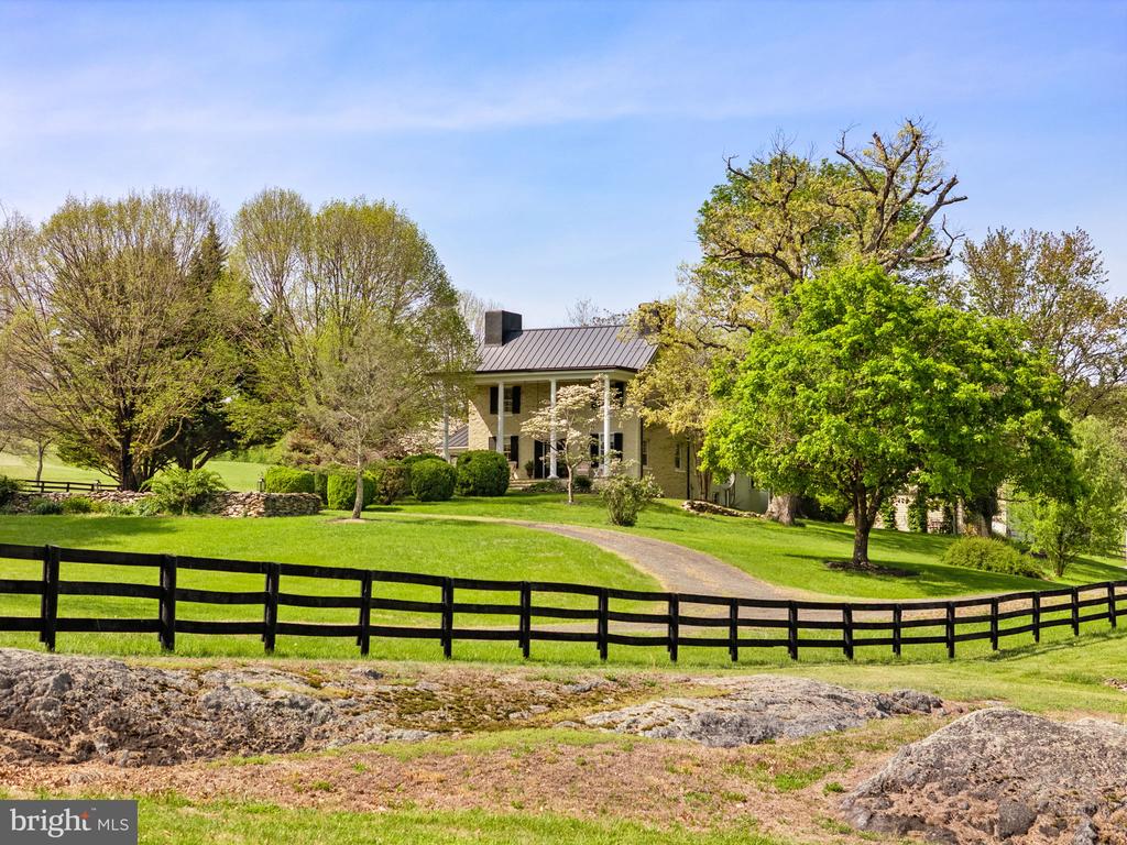 6370 JOHN BARTON PAYNE RD, MARSHALL, Virginia 20115, 3 Bedrooms Bedrooms, ,2 BathroomsBathrooms,Residential,14,6370 JOHN BARTON PAYNE RD,VAFQ2021580 MLS # VAFQ2021580 6370 JOHN BARTON PAYNE RD, MARSHALL, Virginia 20115, 3 Bedrooms Bedrooms, ,2 BathroomsBathrooms,Residential,14,6370 JOHN BARTON PAYNE RD,VAFQ2021580 MLS # VAFQ2021580