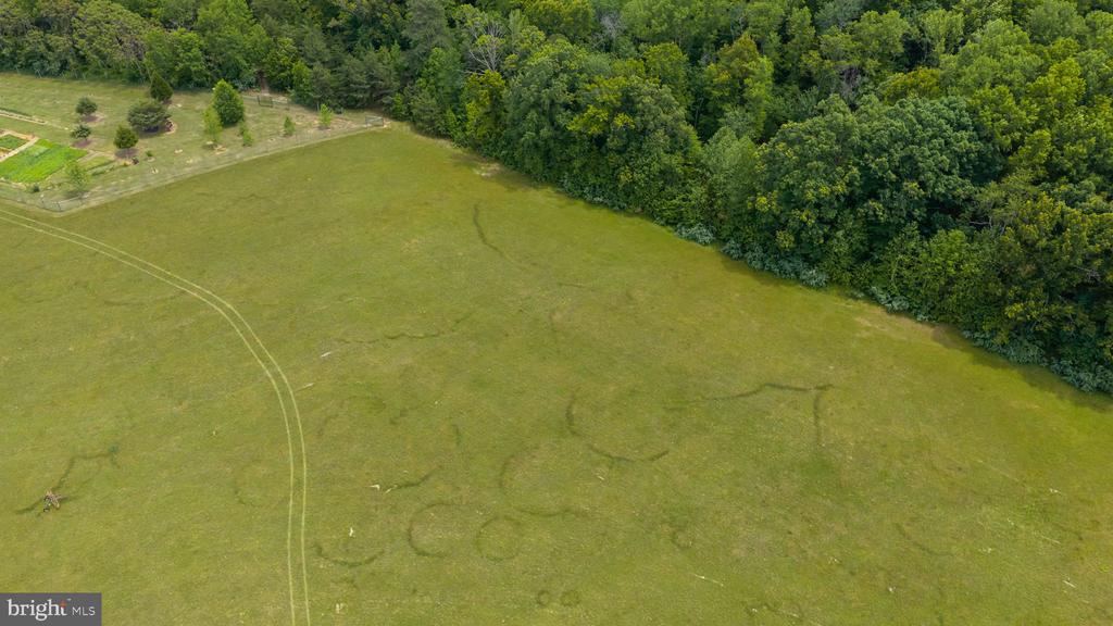 12501 W CATHARPIN RD, SPOTSYLVANIA, Virginia 22551, 4 Bedrooms Bedrooms, ,3 BathroomsBathrooms,Residential,14,12501 W CATHARPIN RD,VASP2042994 MLS # VASP2042994