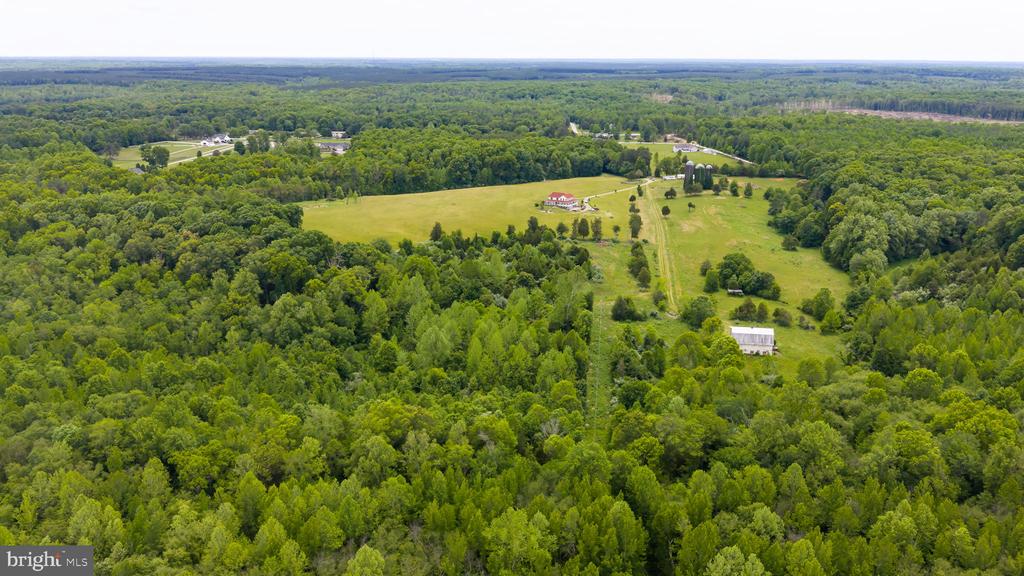 12501 W CATHARPIN RD, SPOTSYLVANIA, Virginia 22551, 4 Bedrooms Bedrooms, ,3 BathroomsBathrooms,Residential,14,12501 W CATHARPIN RD,VASP2042994 MLS # VASP2042994