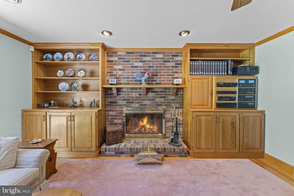 176 ROCK MILLS RD, CASTLETON, Virginia 22716, 4 Bedrooms Bedrooms, ,2 BathroomsBathrooms,Residential,14,176 ROCK MILLS RD,VARP2002676 MLS # VARP2002676