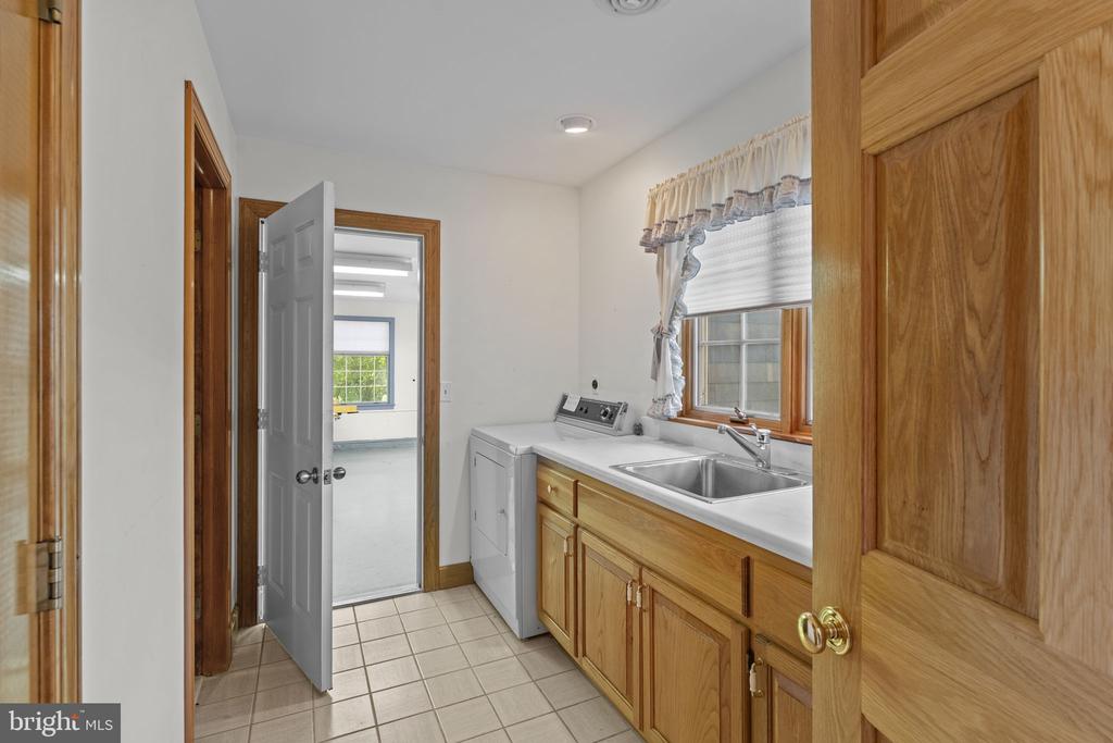176 ROCK MILLS RD, CASTLETON, Virginia 22716, 4 Bedrooms Bedrooms, ,2 BathroomsBathrooms,Residential,14,176 ROCK MILLS RD,VARP2002676 MLS # VARP2002676