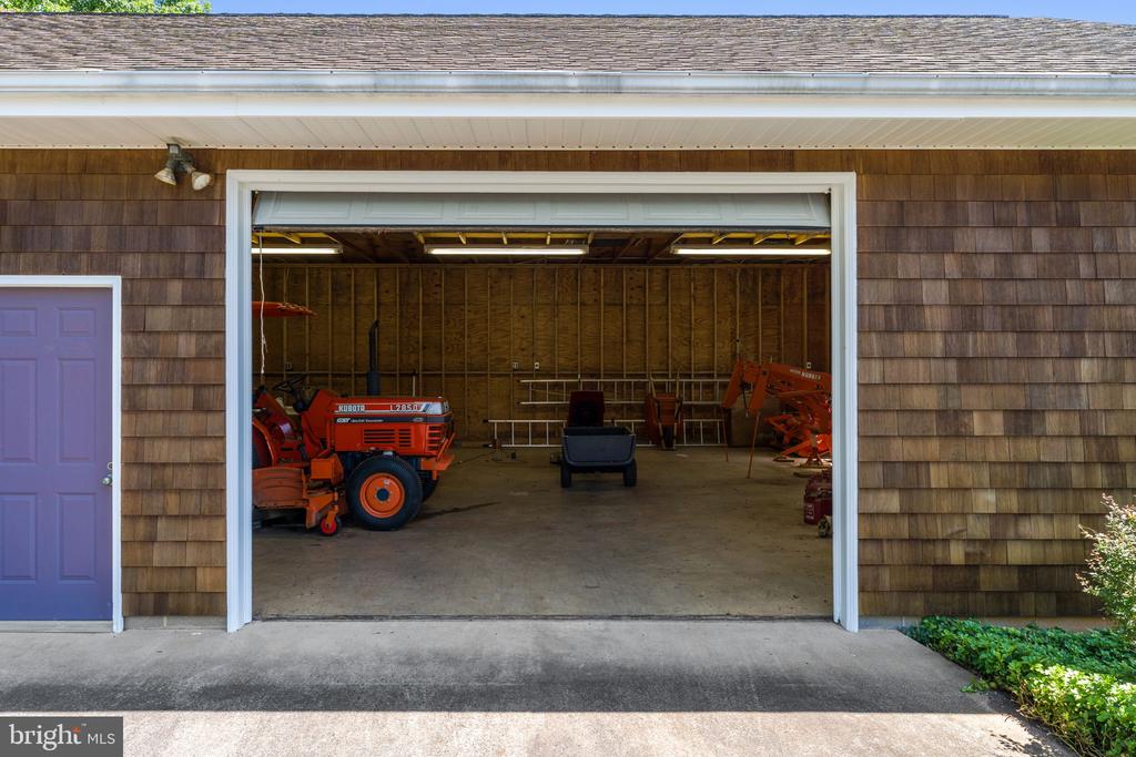 176 ROCK MILLS RD, CASTLETON, Virginia 22716, 4 Bedrooms Bedrooms, ,2 BathroomsBathrooms,Residential,14,176 ROCK MILLS RD,VARP2002676 MLS # VARP2002676