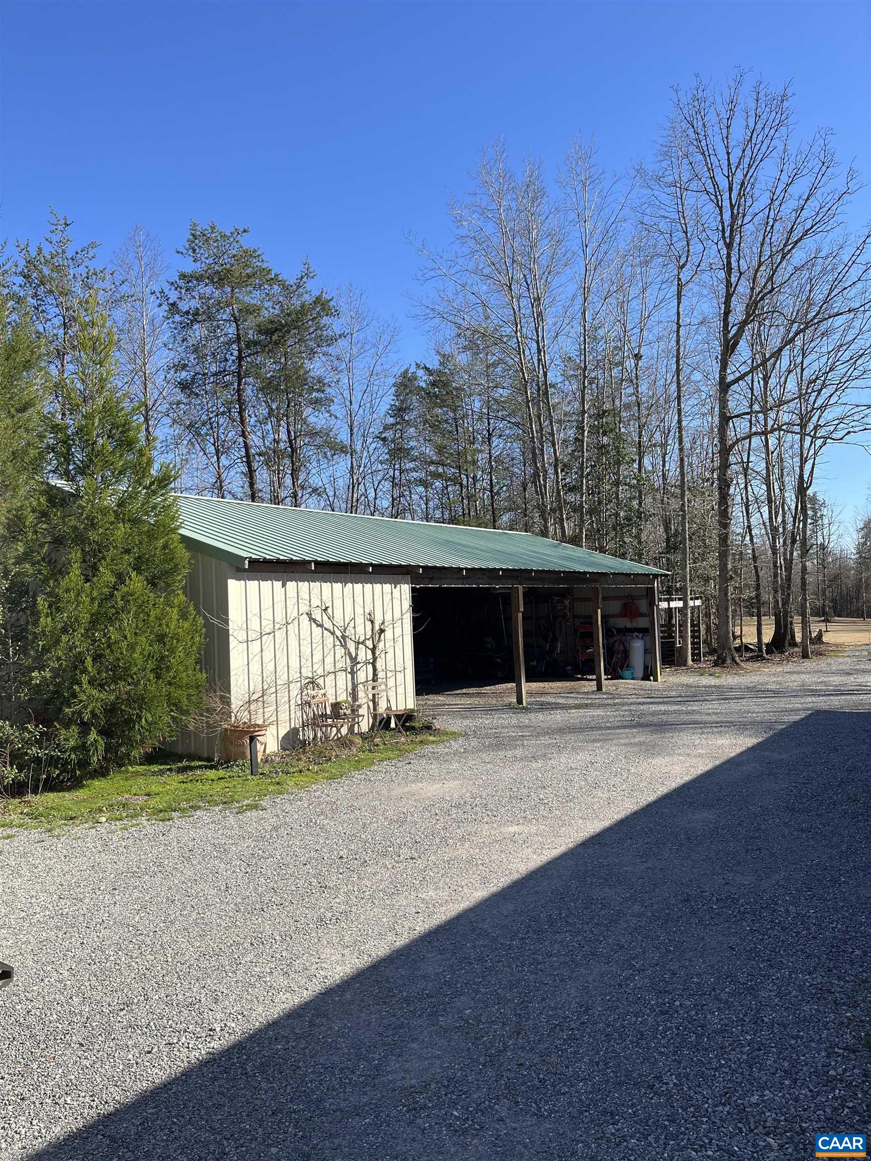 4337 RIDDLES BRIDGE RD, GOOCHLAND, Virginia 23063, 4 Bedrooms Bedrooms, ,2 BathroomsBathrooms,Residential,14,4337 RIDDLES BRIDGE RD,674706 MLS # 674706