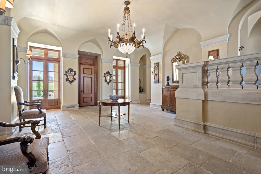 2547 HALFWAY RD, THE PLAINS, Virginia 20198, 5 Bedrooms Bedrooms, ,5 BathroomsBathrooms,Residential,14,2547 HALFWAY RD,VAFQ2021476 MLS # VAFQ2021476