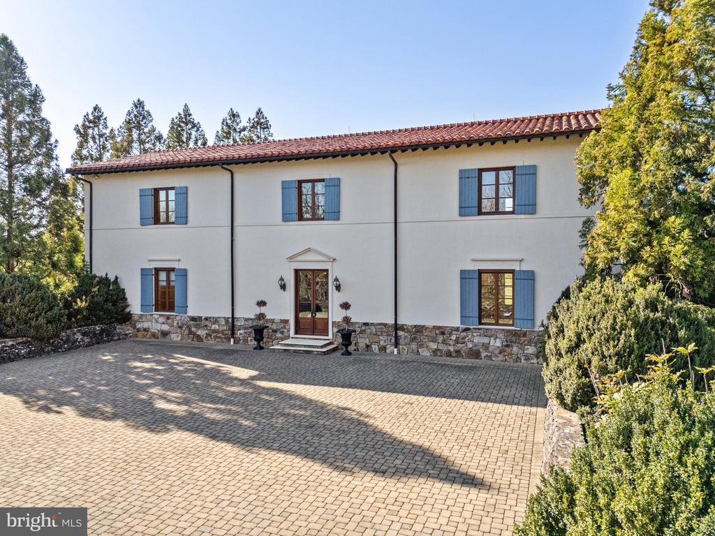 2547 HALFWAY RD, THE PLAINS, Virginia 20198, 5 Bedrooms Bedrooms, ,5 BathroomsBathrooms,Residential,14,2547 HALFWAY RD,VAFQ2021476 MLS # VAFQ2021476