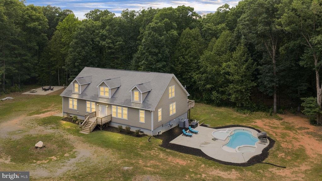 1271 APPLE GROVE RD, MINERAL, Virginia 23117, 5 Bedrooms Bedrooms, ,3 BathroomsBathrooms,Residential,14,1271 APPLE GROVE RD,VALA2010080 MLS # VALA2010080 1271 APPLE GROVE RD, MINERAL, Virginia 23117, 5 Bedrooms Bedrooms, ,3 BathroomsBathrooms,Residential,14,1271 APPLE GROVE RD,VALA2010080 MLS # VALA2010080