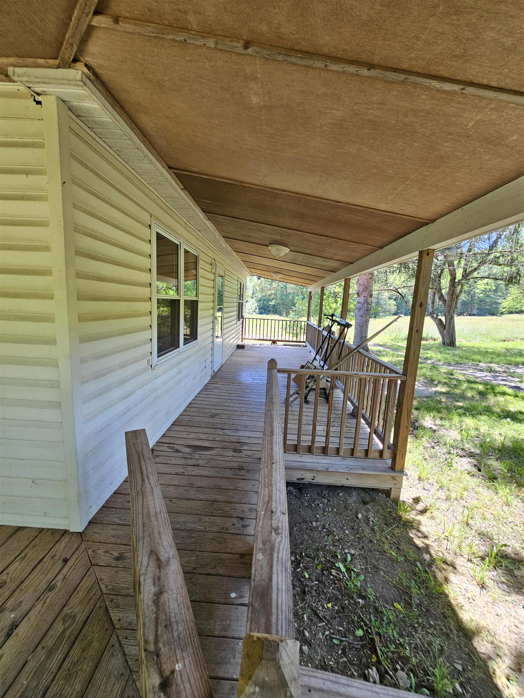 2105 COLES MOUNTAIN RD, HOT SPRINGS, Virginia 24445, 1 Bedroom Bedrooms, ,1 BathroomBathrooms,Residential,14,2105 COLES MOUNTAIN RD,678606 MLS # 678606