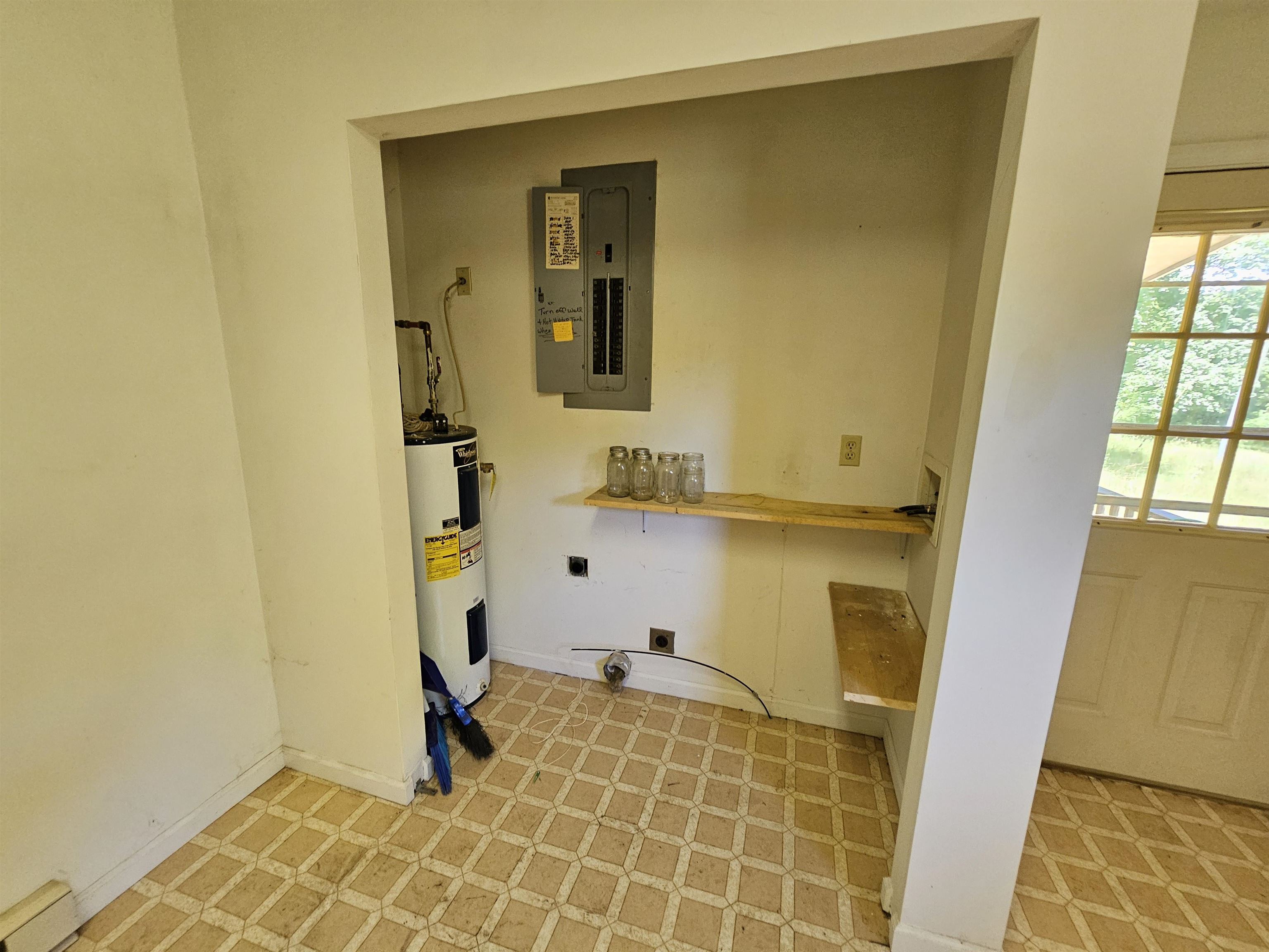2105 COLES MOUNTAIN RD, HOT SPRINGS, Virginia 24445, 1 Bedroom Bedrooms, ,1 BathroomBathrooms,Residential,14,2105 COLES MOUNTAIN RD,678606 MLS # 678606