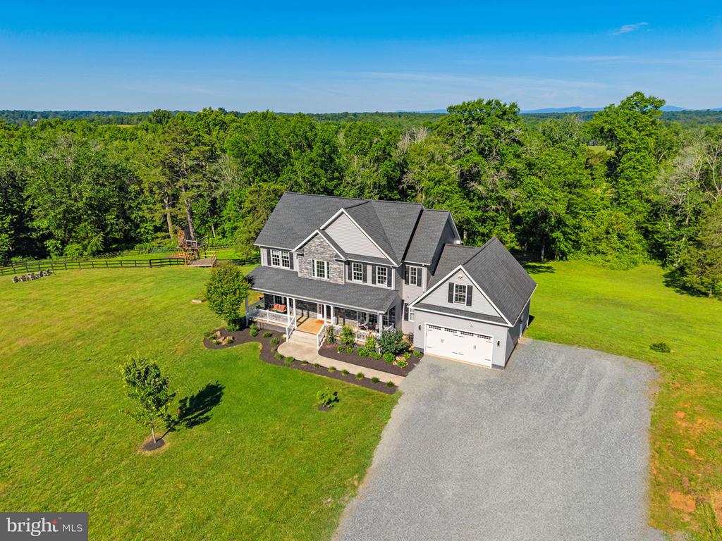 11192 RIXEYVILLE RD, CULPEPER, Virginia 22701, 4 Bedrooms Bedrooms, ,2 BathroomsBathrooms,Residential,14,11192 RIXEYVILLE RD,VACU2014068 MLS # VACU2014068 11192 RIXEYVILLE RD, CULPEPER, Virginia 22701, 4 Bedrooms Bedrooms, ,2 BathroomsBathrooms,Residential,14,11192 RIXEYVILLE RD,VACU2014068 MLS # VACU2014068
