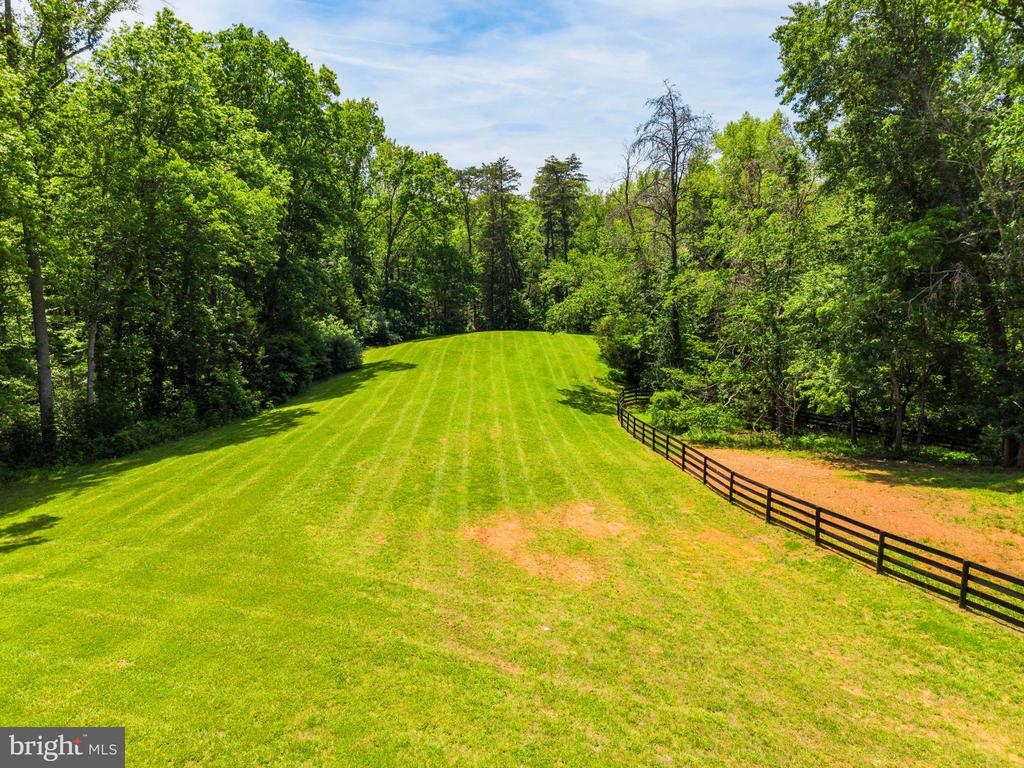 11192 RIXEYVILLE RD, CULPEPER, Virginia 22701, 4 Bedrooms Bedrooms, ,2 BathroomsBathrooms,Residential,14,11192 RIXEYVILLE RD,VACU2014068 MLS # VACU2014068 11192 RIXEYVILLE RD, CULPEPER, Virginia 22701, 4 Bedrooms Bedrooms, ,2 BathroomsBathrooms,Residential,14,11192 RIXEYVILLE RD,VACU2014068 MLS # VACU2014068