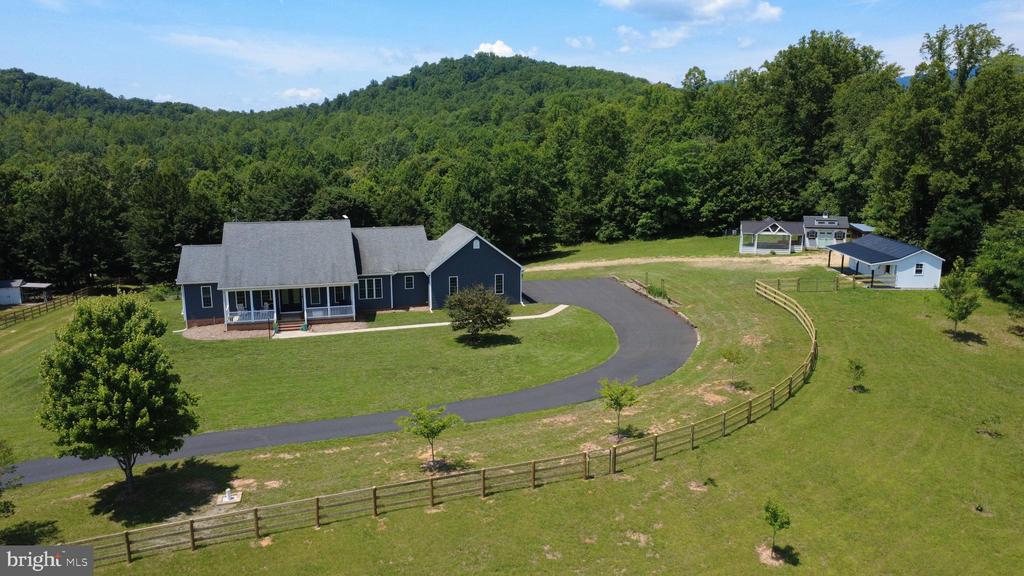 1225 MIDDLE RIVER RD, STANARDSVILLE, Virginia 22973, 6 Bedrooms Bedrooms, ,5 BathroomsBathrooms,Residential,14,1225 MIDDLE RIVER RD,VAGR2000858 MLS # VAGR2000858