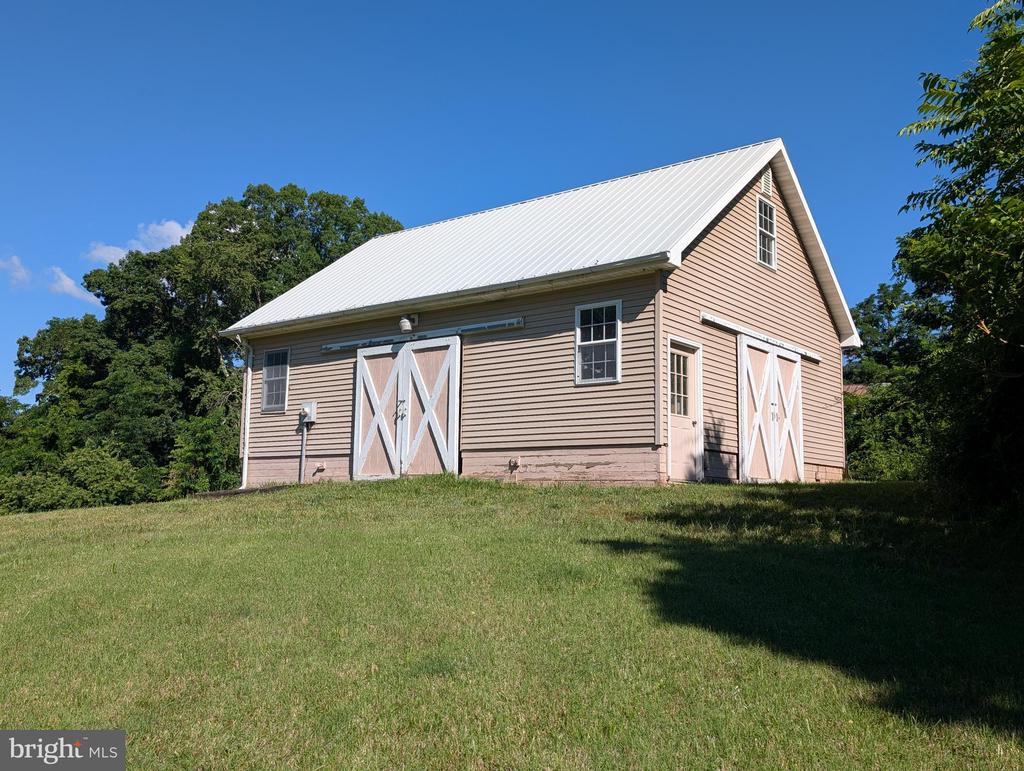 72 CHRISTMAS TREE LN, WASHINGTON, Virginia 22747, ,Residential,14,72 CHRISTMAS TREE LN,VARP2002710 MLS # VARP2002710