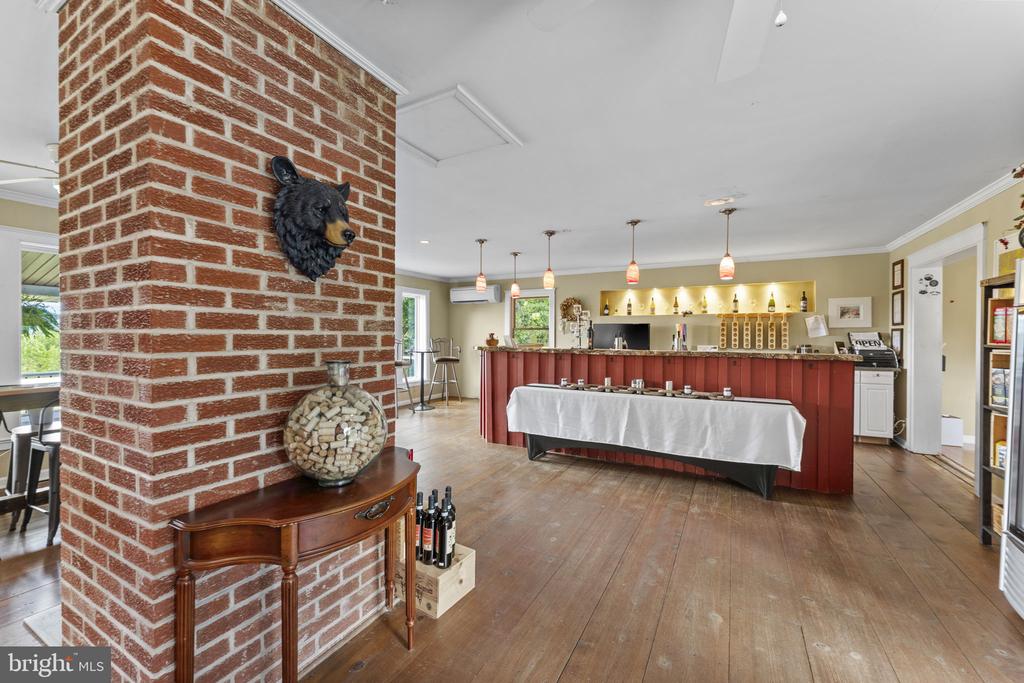 72 CHRISTMAS TREE LN, WASHINGTON, Virginia 22747, ,Residential,14,72 CHRISTMAS TREE LN,VARP2002710 MLS # VARP2002710