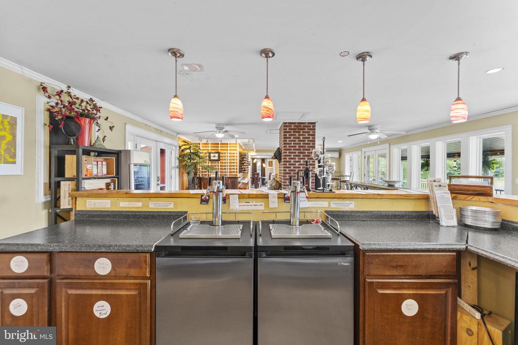 72 CHRISTMAS TREE LN, WASHINGTON, Virginia 22747, ,Residential,14,72 CHRISTMAS TREE LN,VARP2002710 MLS # VARP2002710