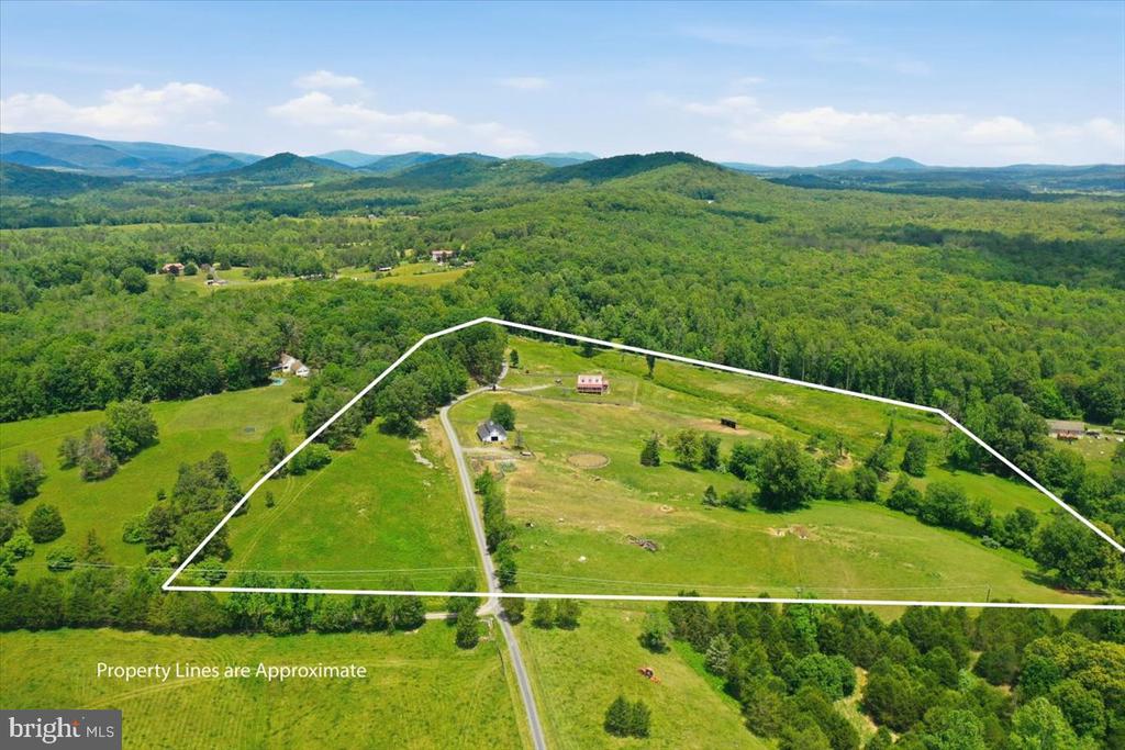 59 HARRY SETTLE RD, CASTLETON, Virginia 22716, 4 Bedrooms Bedrooms, ,2 BathroomsBathrooms,Residential,14,59 HARRY SETTLE RD,VARP2002682 MLS # VARP2002682