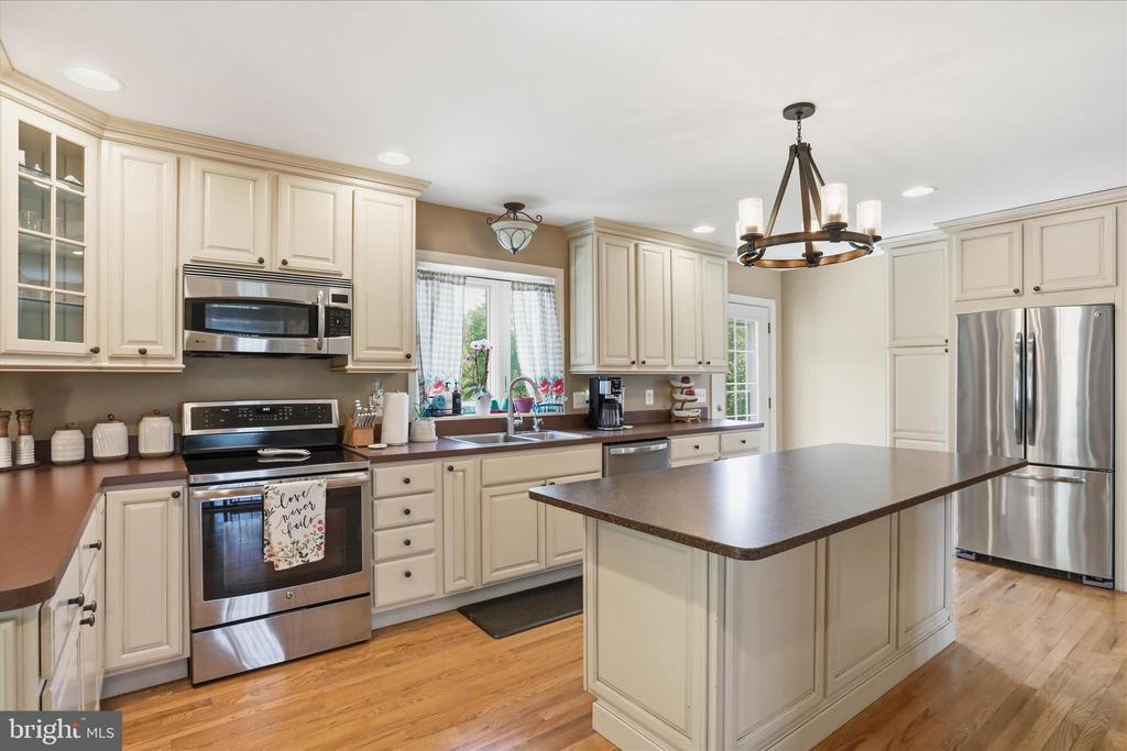 59 HARRY SETTLE RD, CASTLETON, Virginia 22716, 4 Bedrooms Bedrooms, ,2 BathroomsBathrooms,Residential,14,59 HARRY SETTLE RD,VARP2002682 MLS # VARP2002682