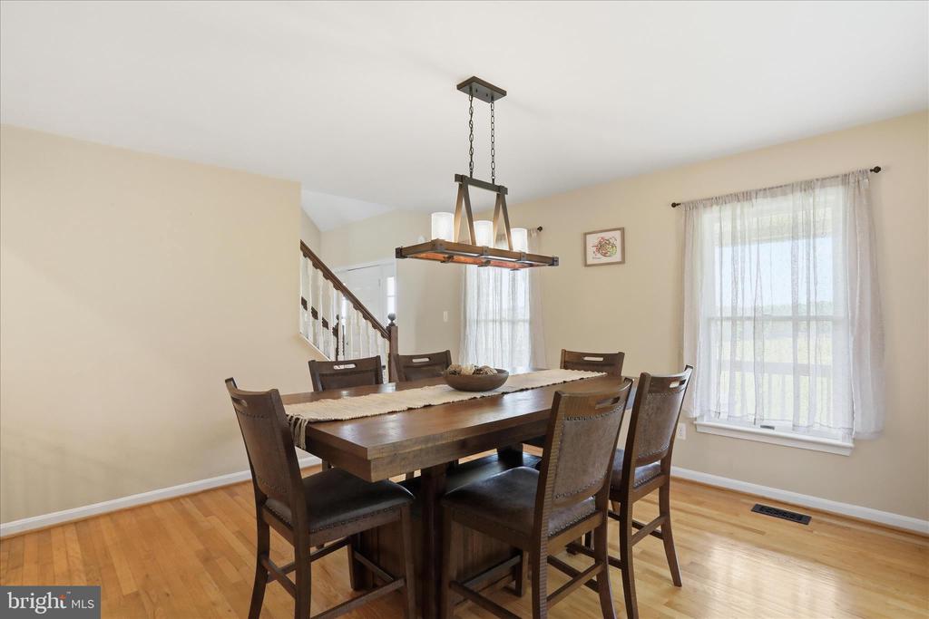 59 HARRY SETTLE RD, CASTLETON, Virginia 22716, 4 Bedrooms Bedrooms, ,2 BathroomsBathrooms,Residential,14,59 HARRY SETTLE RD,VARP2002682 MLS # VARP2002682