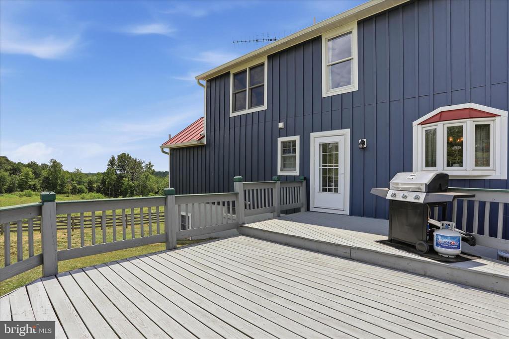 59 HARRY SETTLE RD, CASTLETON, Virginia 22716, 4 Bedrooms Bedrooms, ,2 BathroomsBathrooms,Residential,14,59 HARRY SETTLE RD,VARP2002682 MLS # VARP2002682
