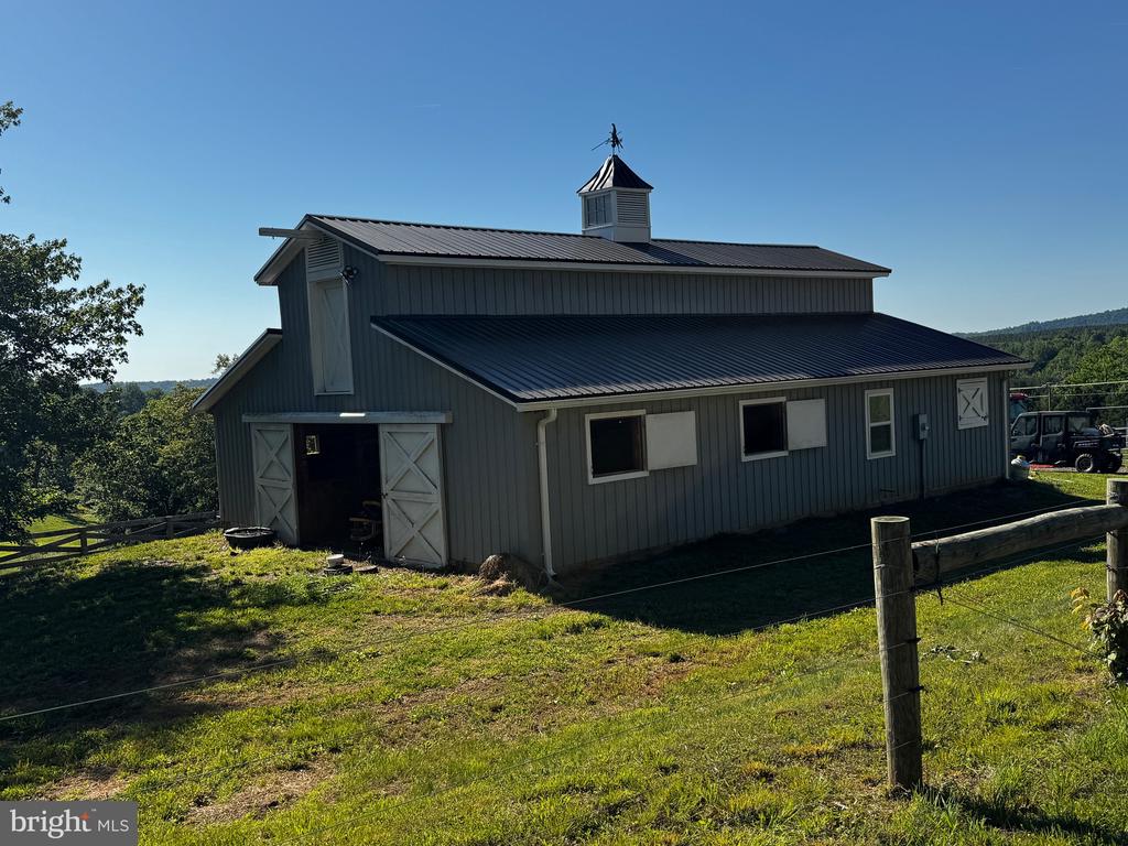 59 HARRY SETTLE RD, CASTLETON, Virginia 22716, 4 Bedrooms Bedrooms, ,2 BathroomsBathrooms,Residential,14,59 HARRY SETTLE RD,VARP2002682 MLS # VARP2002682