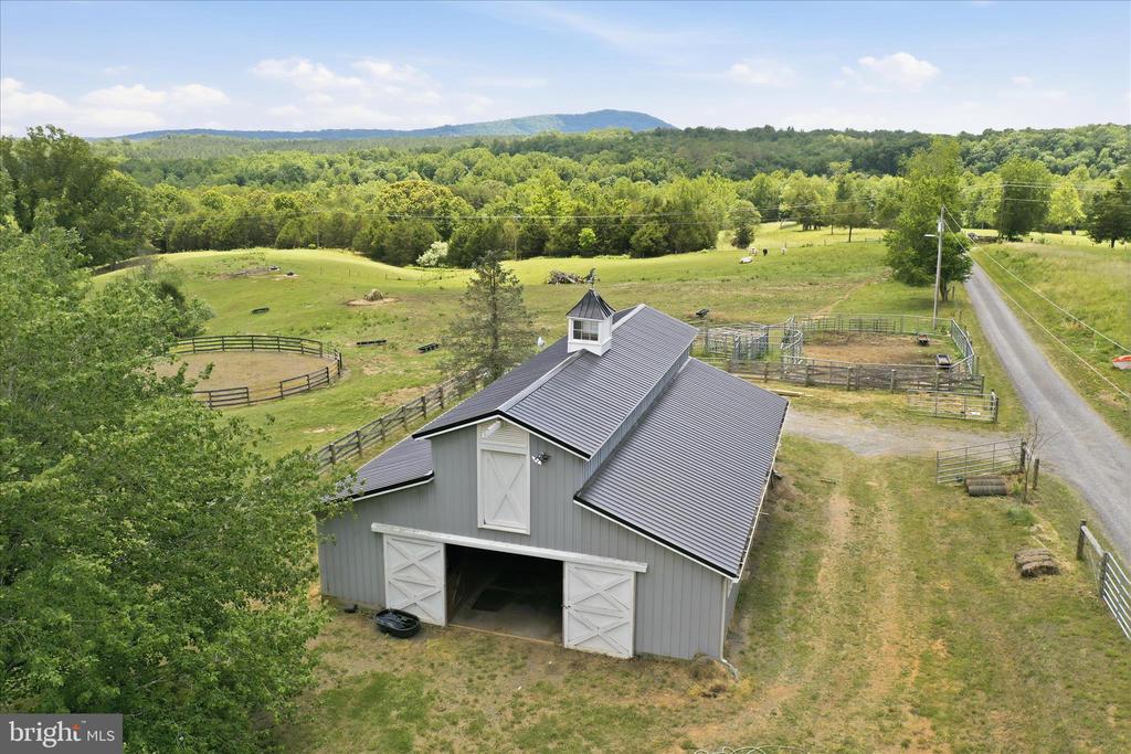 59 HARRY SETTLE RD, CASTLETON, Virginia 22716, 4 Bedrooms Bedrooms, ,2 BathroomsBathrooms,Residential,14,59 HARRY SETTLE RD,VARP2002682 MLS # VARP2002682