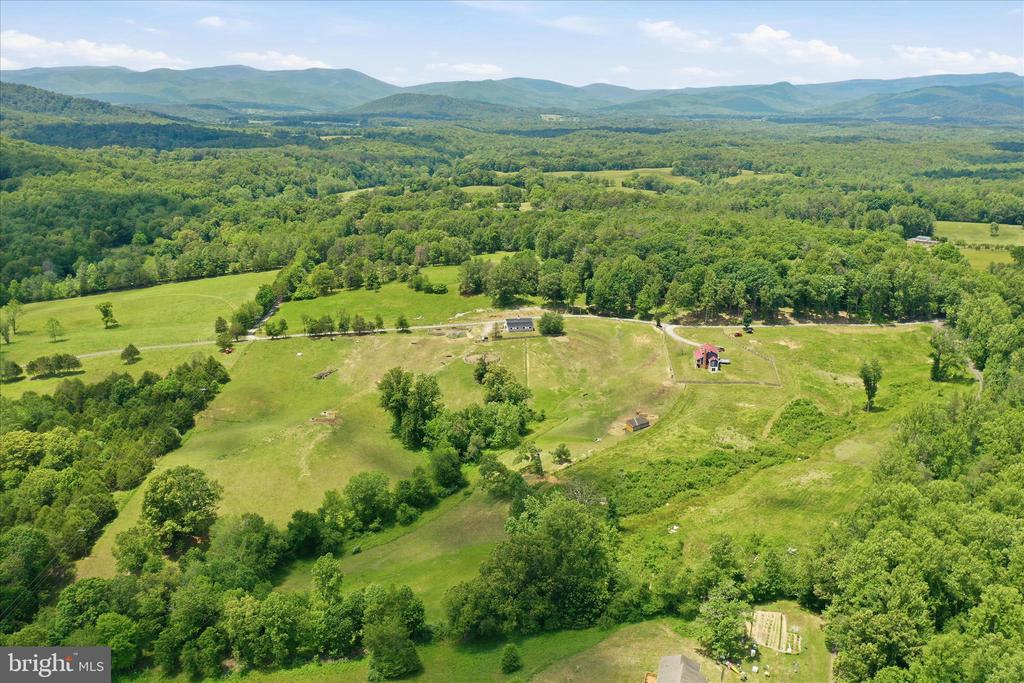 59 HARRY SETTLE RD, CASTLETON, Virginia 22716, 4 Bedrooms Bedrooms, ,2 BathroomsBathrooms,Residential,14,59 HARRY SETTLE RD,VARP2002682 MLS # VARP2002682