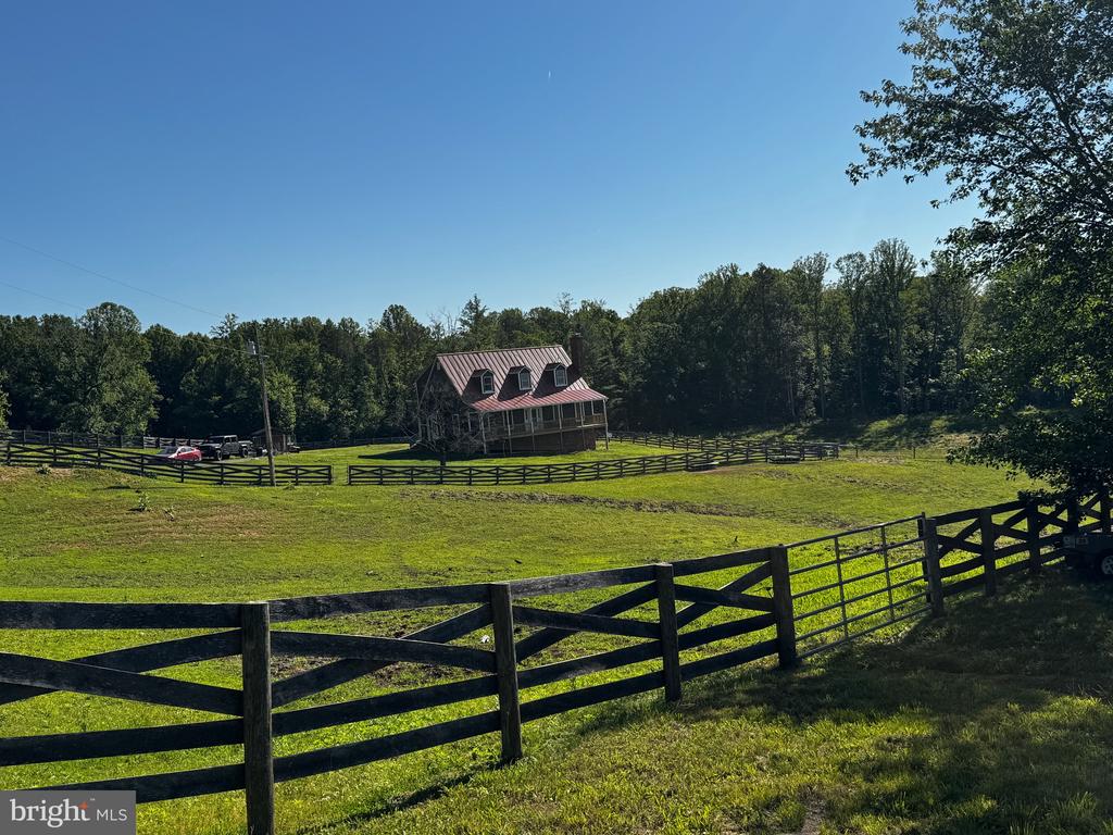 59 HARRY SETTLE RD, CASTLETON, Virginia 22716, 4 Bedrooms Bedrooms, ,2 BathroomsBathrooms,Residential,14,59 HARRY SETTLE RD,VARP2002682 MLS # VARP2002682