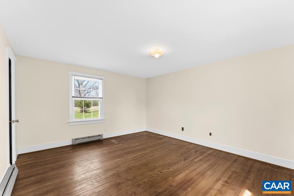 25805 N JAMES MADISON HWY, NEW CANTON, Virginia 23123, 3 Bedrooms Bedrooms, ,1 BathroomBathrooms,Residential,14,25805 N JAMES MADISON HWY,675053 MLS # 675053