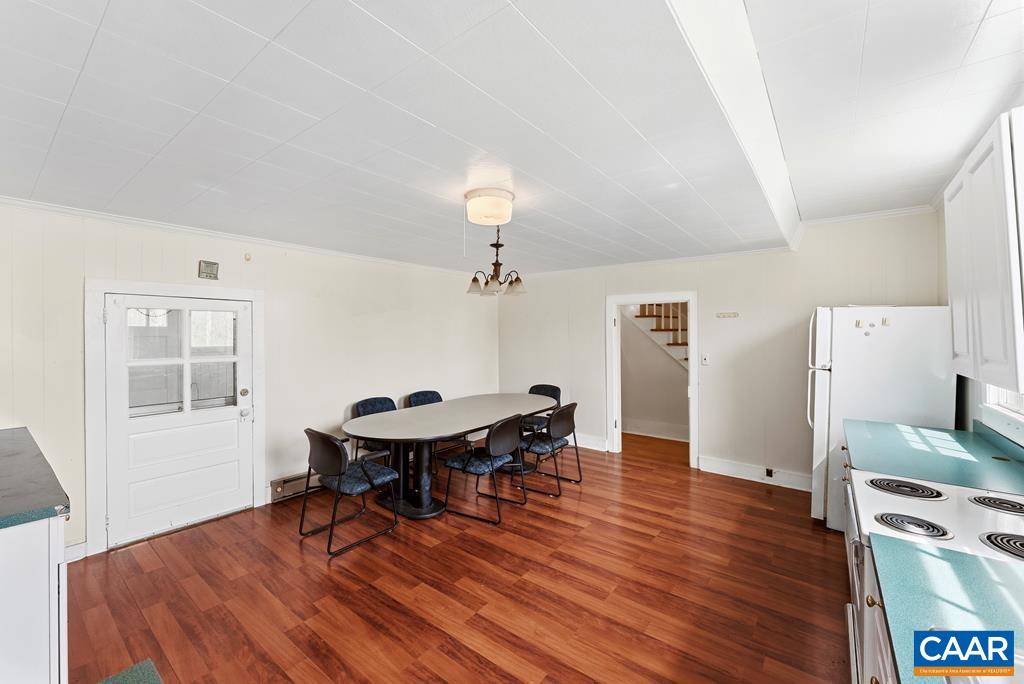 25805 N JAMES MADISON HWY, NEW CANTON, Virginia 23123, 3 Bedrooms Bedrooms, ,1 BathroomBathrooms,Residential,14,25805 N JAMES MADISON HWY,675053 MLS # 675053