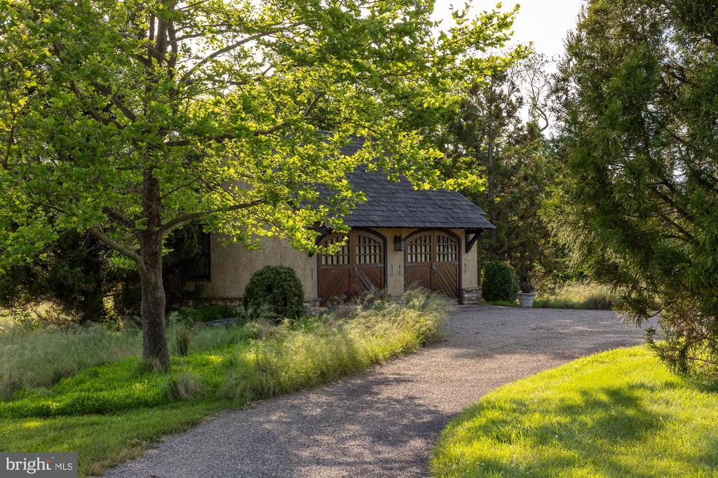 2525 GIBSON CT, DELAPLANE, Virginia 20144, 4 Bedrooms Bedrooms, ,3 BathroomsBathrooms,Residential,14,2525 GIBSON CT,VAFQ2022392 MLS # VAFQ2022392