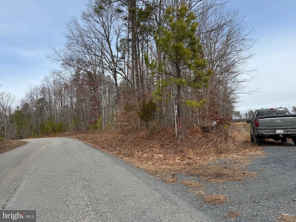 COMMUNITY HOUSE RD, Virginia 23084, ,Land,14,COMMUNITY HOUSE RD,VAFN2000702 MLS # VAFN2000702