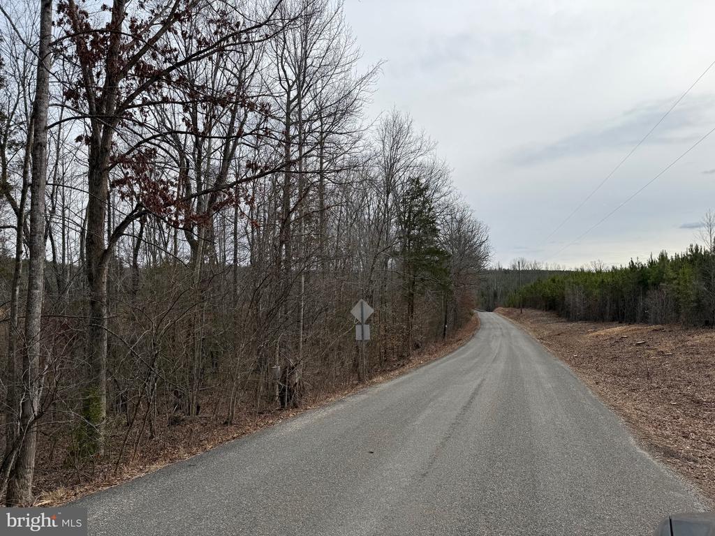 COMMUNITY HOUSE RD, Virginia 23084, ,Land,14,COMMUNITY HOUSE RD,VAFN2000702 MLS # VAFN2000702