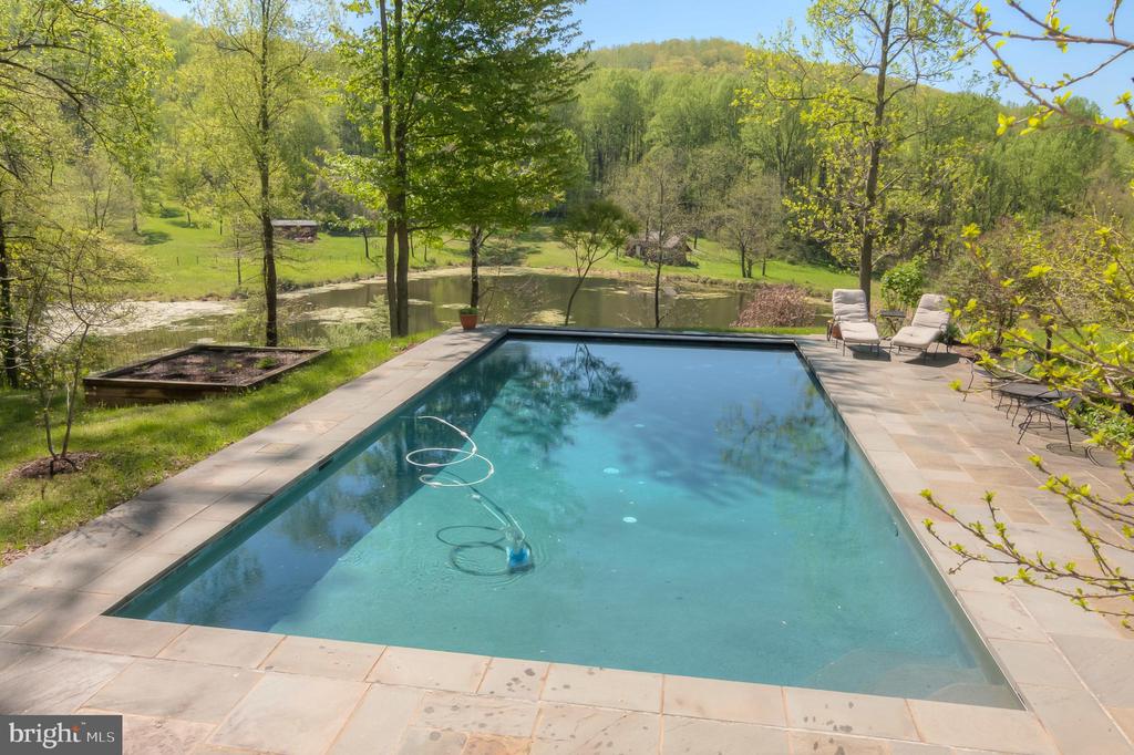 3665 CREELS LN, THE PLAINS, Virginia 20198, 6 Bedrooms Bedrooms, ,6 BathroomsBathrooms,Residential,14,3665 CREELS LN,VAFQ2021256 MLS # VAFQ2021256