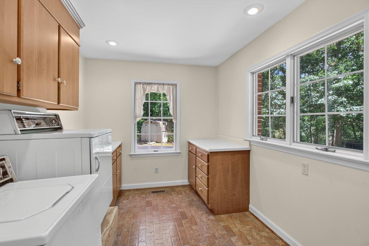 926 TRINITY CHURCH RD, ROCKINGHAM, Virginia 22802, 4 Bedrooms Bedrooms, ,3 BathroomsBathrooms,Residential,14,926 TRINITY CHURCH RD,678725 MLS # 678725