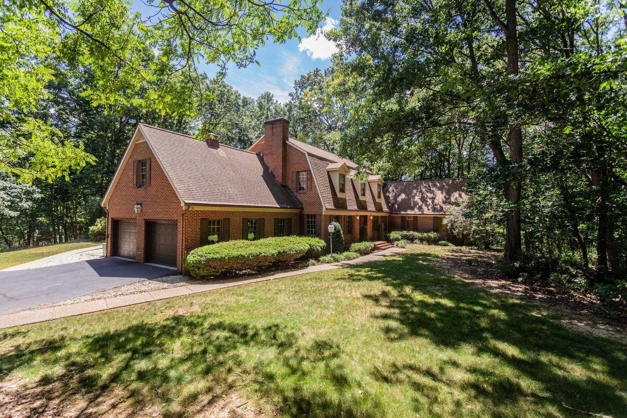 926 TRINITY CHURCH RD, ROCKINGHAM, Virginia 22802, 4 Bedrooms Bedrooms, ,3 BathroomsBathrooms,Residential,14,926 TRINITY CHURCH RD,678725 MLS # 678725