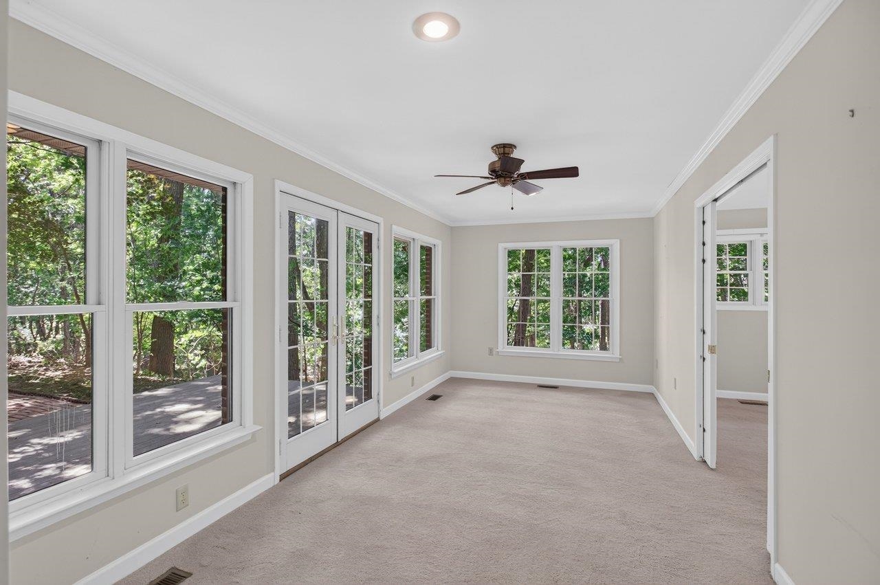 926 TRINITY CHURCH RD, ROCKINGHAM, Virginia 22802, 4 Bedrooms Bedrooms, ,3 BathroomsBathrooms,Residential,14,926 TRINITY CHURCH RD,678725 MLS # 678725