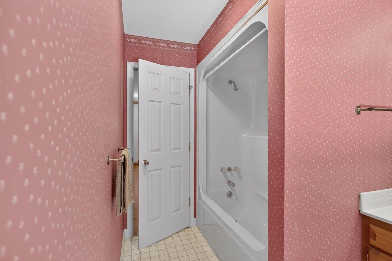 926 TRINITY CHURCH RD, ROCKINGHAM, Virginia 22802, 4 Bedrooms Bedrooms, ,3 BathroomsBathrooms,Residential,14,926 TRINITY CHURCH RD,678725 MLS # 678725