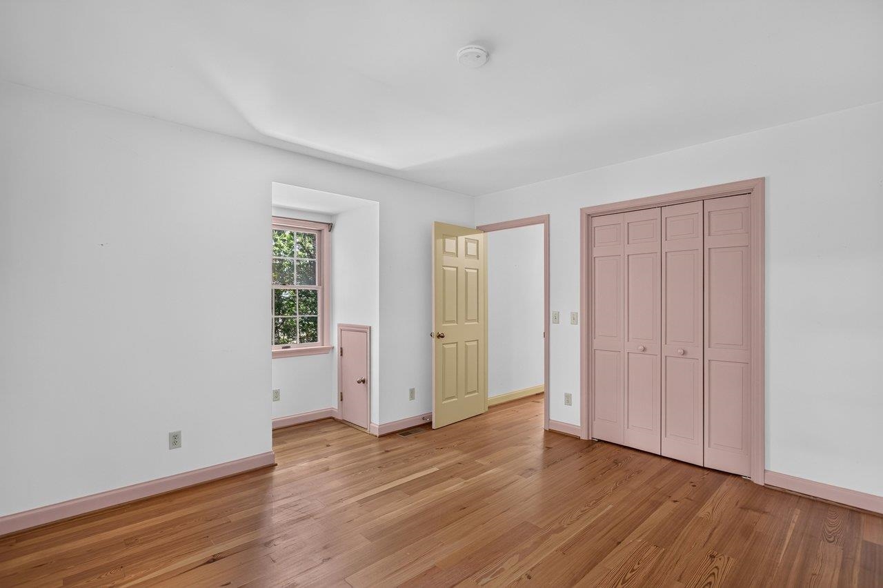 926 TRINITY CHURCH RD, ROCKINGHAM, Virginia 22802, 4 Bedrooms Bedrooms, ,3 BathroomsBathrooms,Residential,14,926 TRINITY CHURCH RD,678725 MLS # 678725