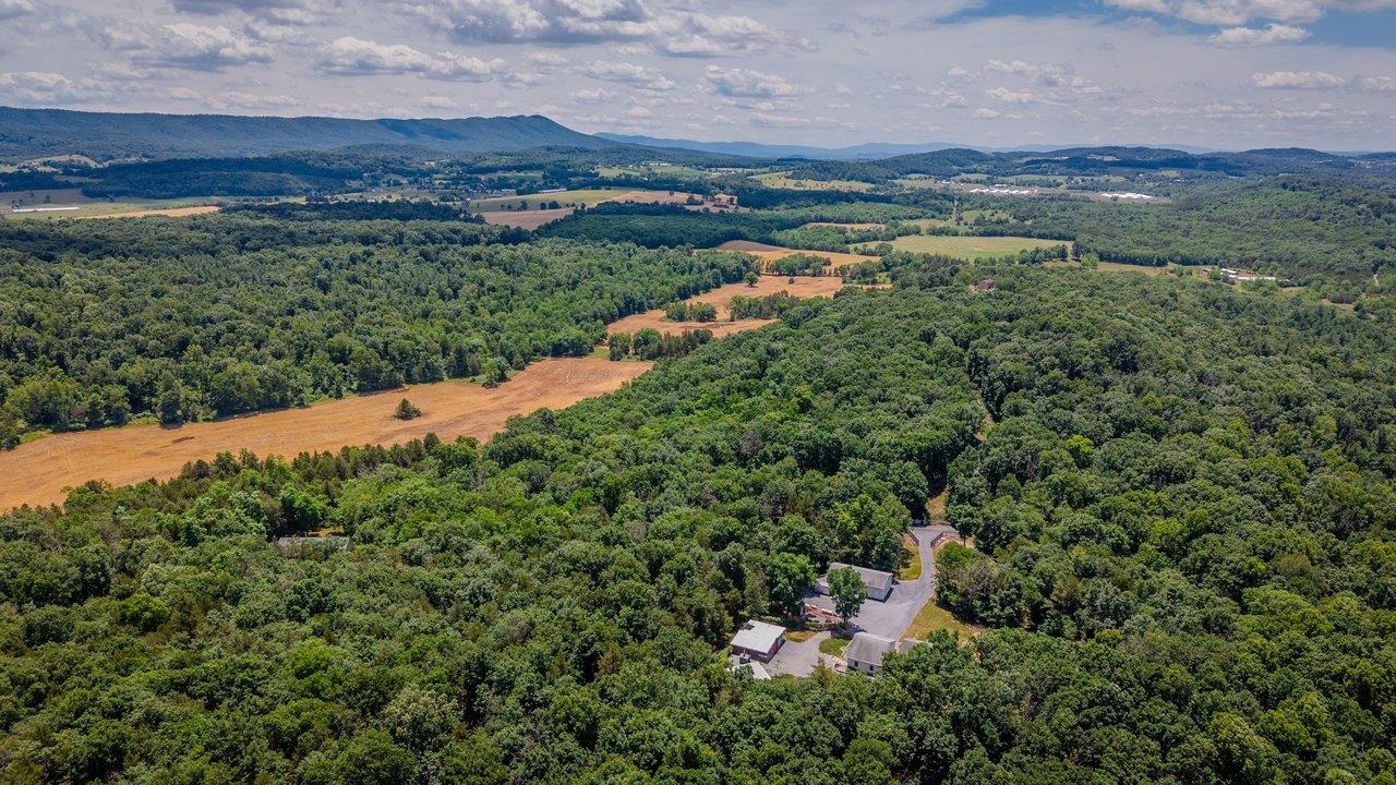 926 TRINITY CHURCH RD, ROCKINGHAM, Virginia 22802, 4 Bedrooms Bedrooms, ,3 BathroomsBathrooms,Residential,14,926 TRINITY CHURCH RD,678725 MLS # 678725