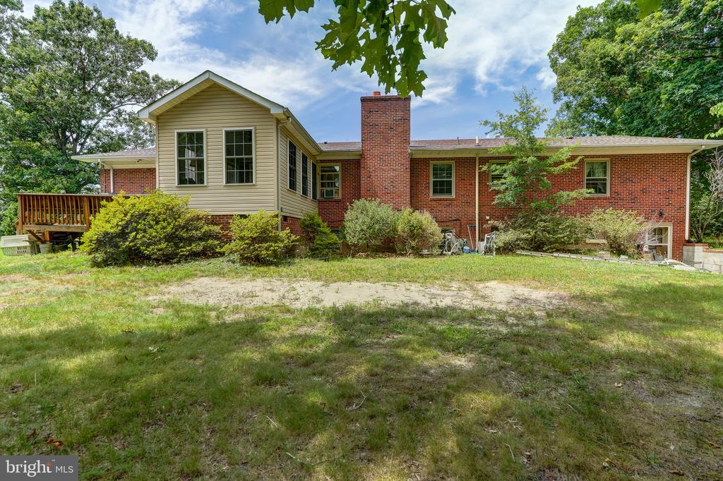 8858 POINDEXTER RD, LOUISA, Virginia 23093, 3 Bedrooms Bedrooms, ,3 BathroomsBathrooms,Residential,14,8858 POINDEXTER RD,VALA2010124 MLS # VALA2010124
