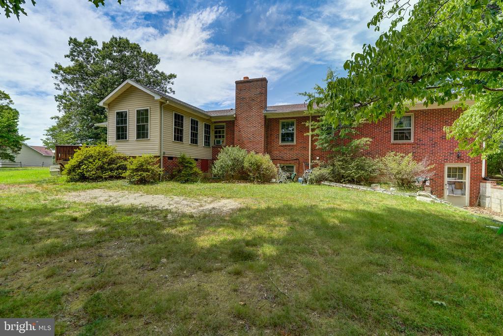 8858 POINDEXTER RD, LOUISA, Virginia 23093, 3 Bedrooms Bedrooms, ,3 BathroomsBathrooms,Residential,14,8858 POINDEXTER RD,VALA2010124 MLS # VALA2010124