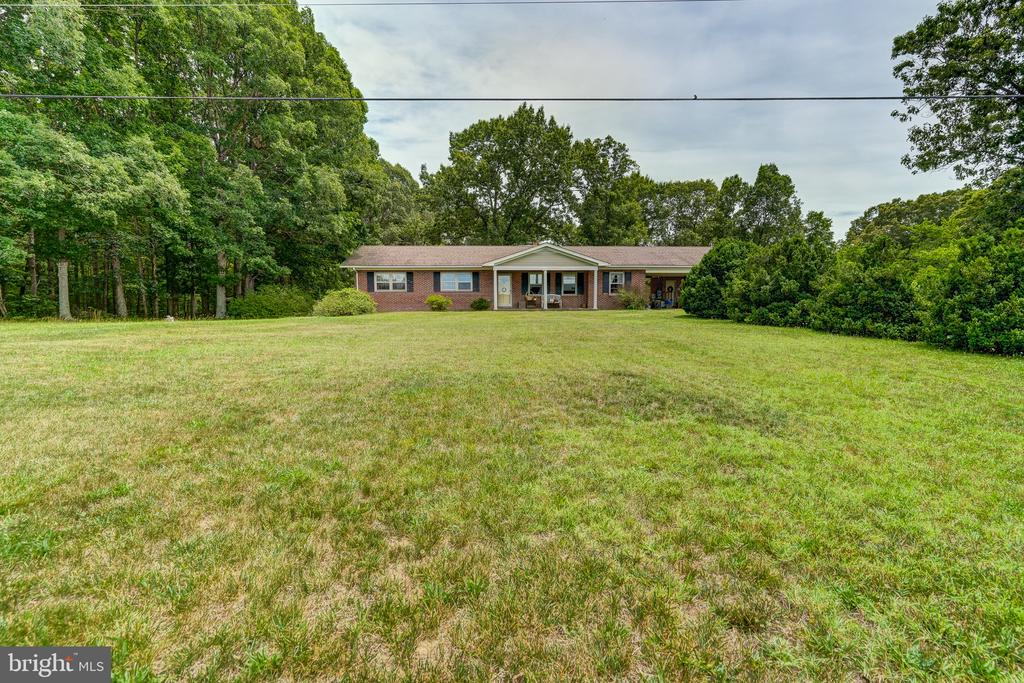 8858 POINDEXTER RD, LOUISA, Virginia 23093, 3 Bedrooms Bedrooms, ,3 BathroomsBathrooms,Residential,14,8858 POINDEXTER RD,VALA2010124 MLS # VALA2010124