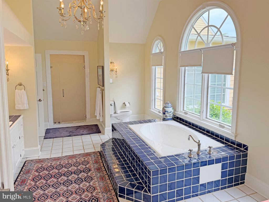 10590 MOUNTAIN SHADOW LN, MARSHALL, Virginia 20115, 4 Bedrooms Bedrooms, ,5 BathroomsBathrooms,Residential,14,10590 MOUNTAIN SHADOW LN,VAFQ2022724 MLS # VAFQ2022724