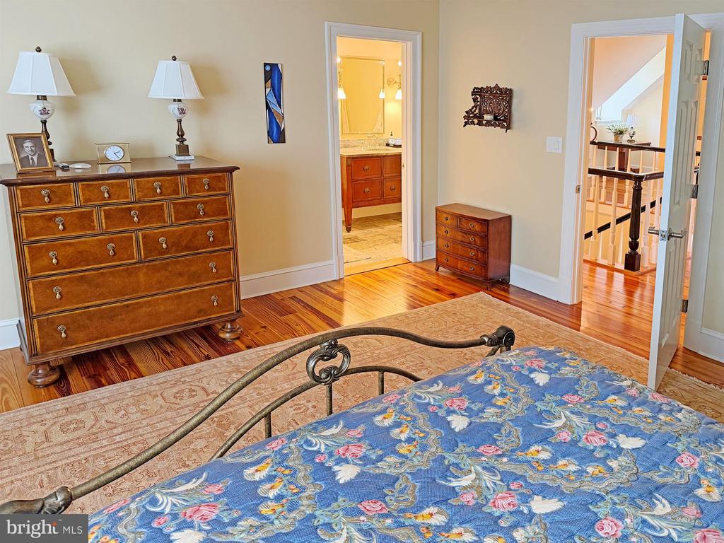 10590 MOUNTAIN SHADOW LN, MARSHALL, Virginia 20115, 4 Bedrooms Bedrooms, ,5 BathroomsBathrooms,Residential,14,10590 MOUNTAIN SHADOW LN,VAFQ2022724 MLS # VAFQ2022724