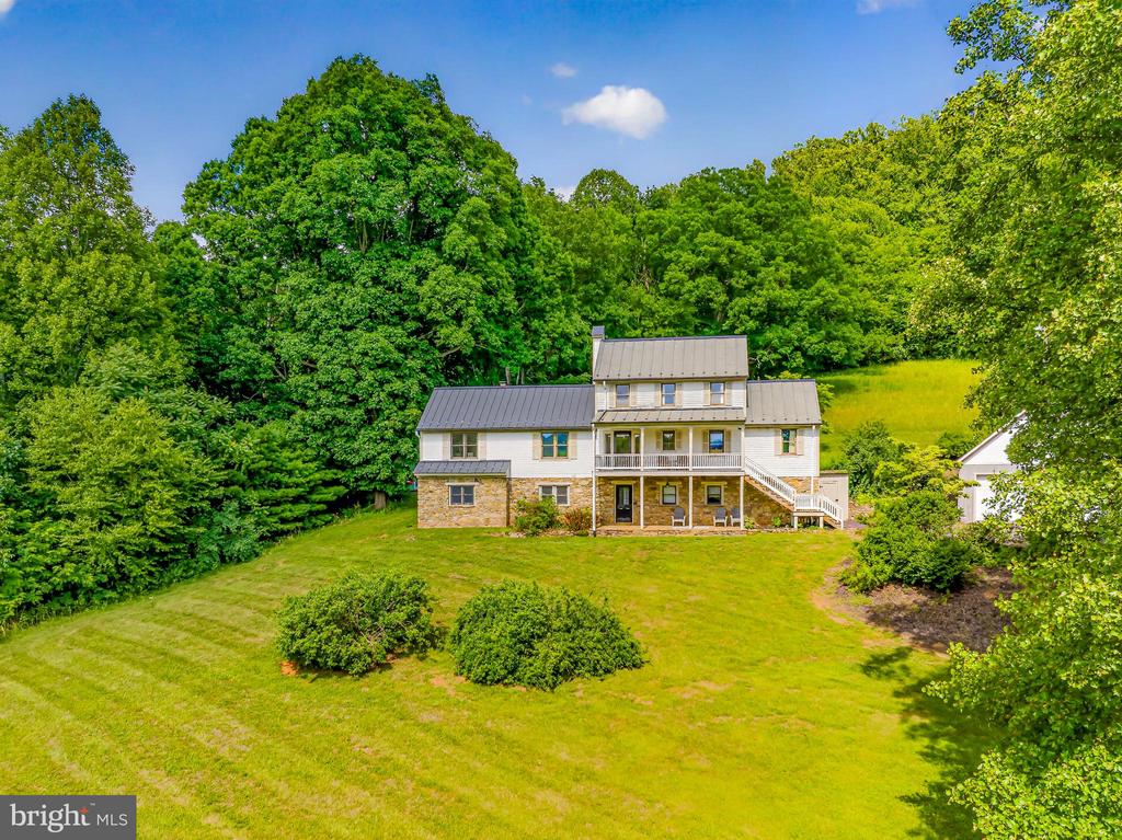 4028 S F T VALLEY RD, ETLAN, Virginia 22719, 5 Bedrooms Bedrooms, ,5 BathroomsBathrooms,Residential,14,4028 S F T VALLEY RD,VAMA2002818 MLS # VAMA2002818