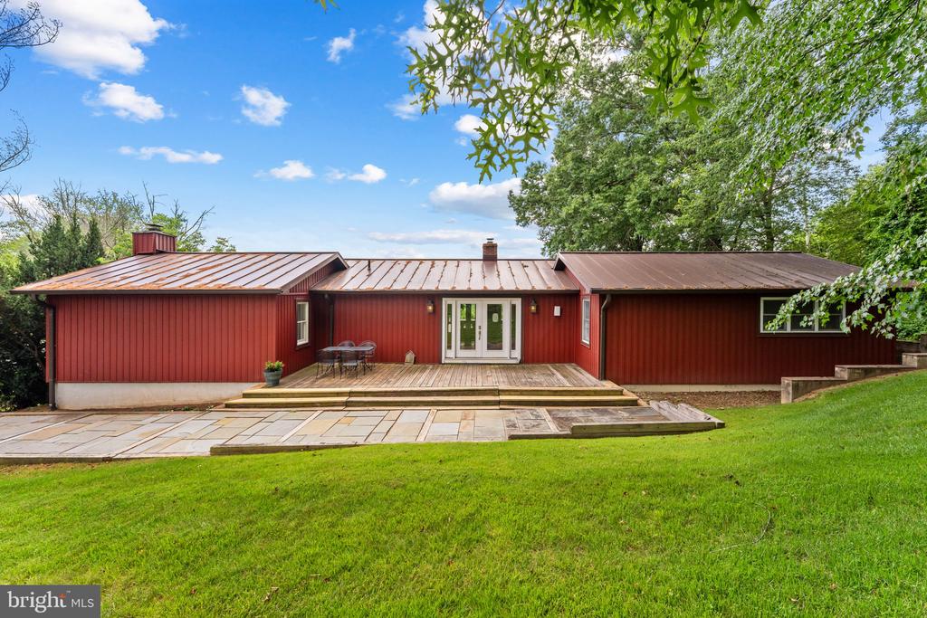 72 CHRISTMAS TREE LN, WASHINGTON, Virginia 22747, ,1 BathroomBathrooms,Residential,14,72 CHRISTMAS TREE LN,VARP2002710 MLS # VARP2002710
